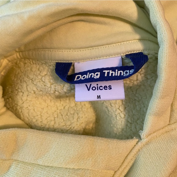 Outdoor Voices Nimbus Cropped Hoodie in Gecko, Size Medium - Picture 2 of 4